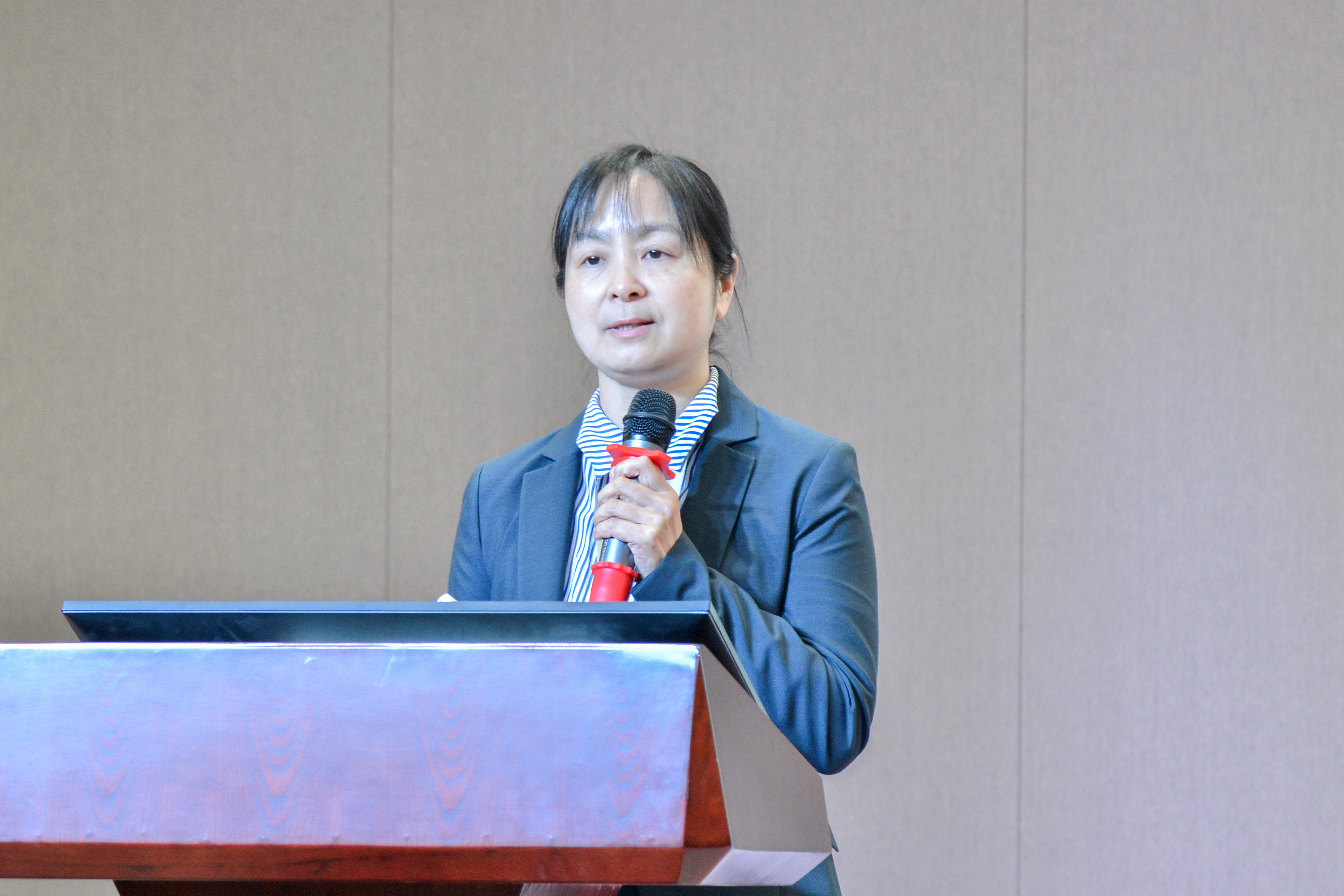 破風浪 共揚帆——巨人集團公司召開2024迎春大會 破風浪 共揚帆——巨人集團公司召開2024迎春大會