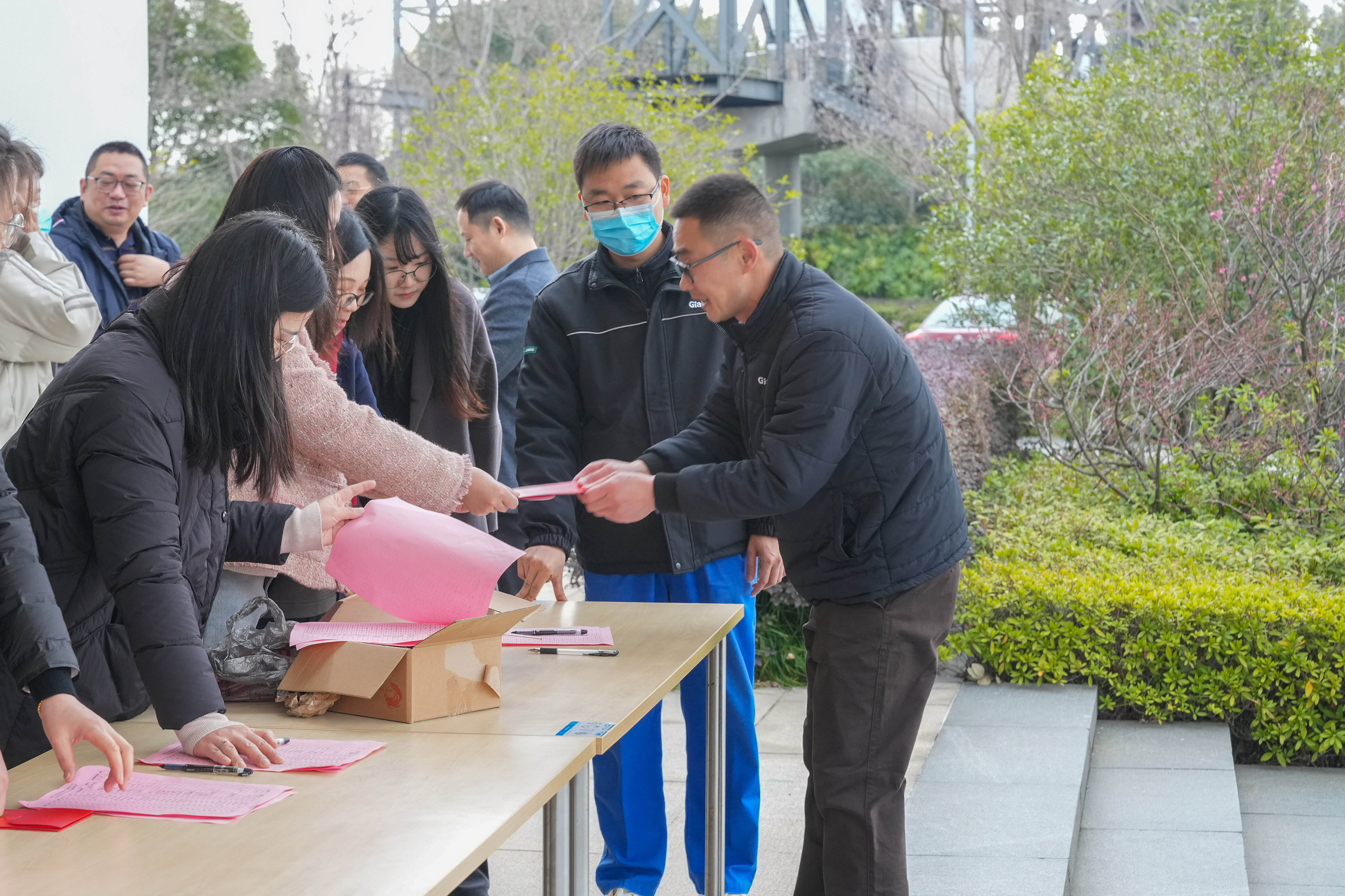 祥龍騰飛迎開工 春到巨人工業園 祥龍騰飛迎開工 春到巨人工業園